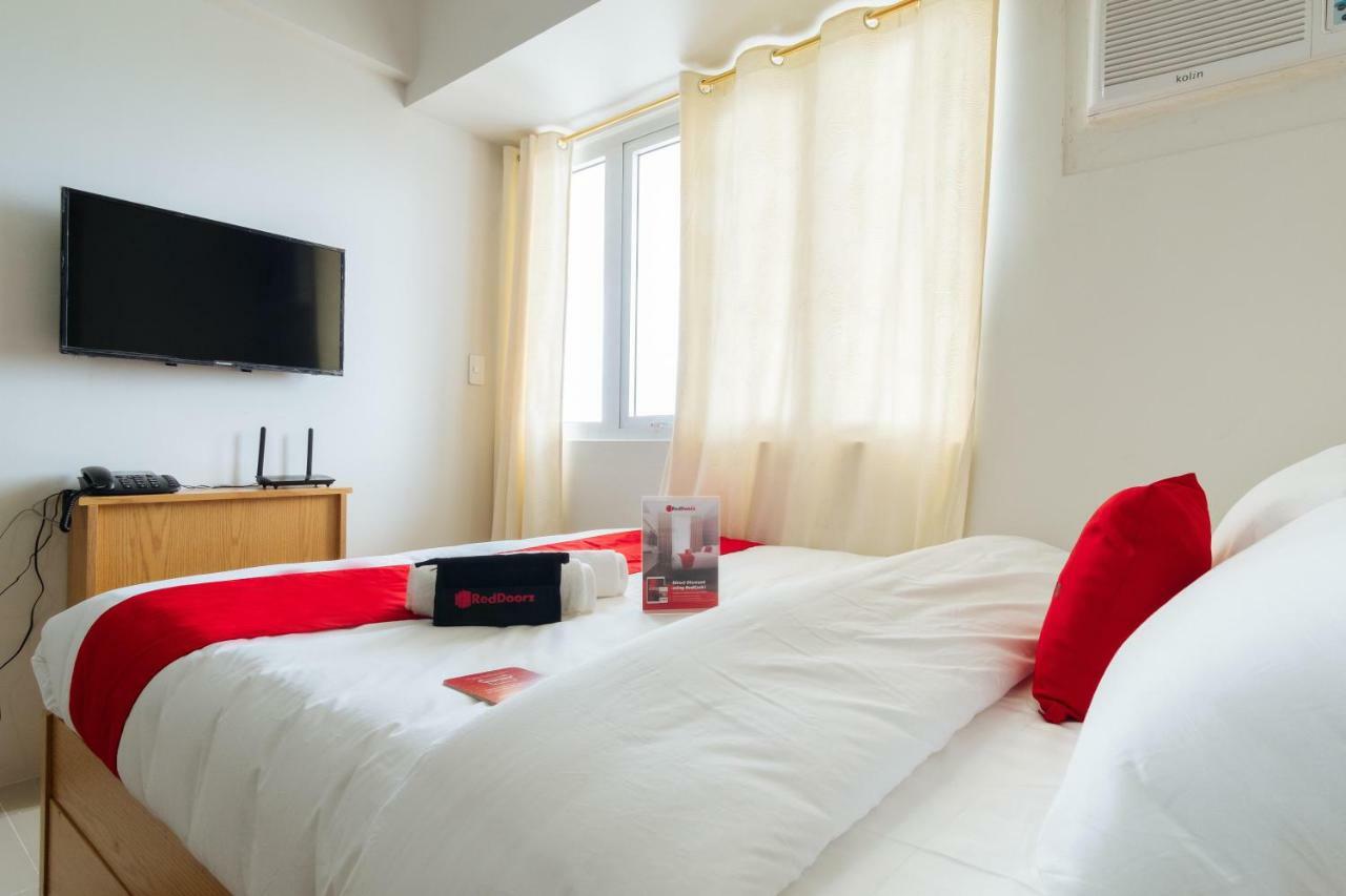 Reddoorz Plus @ Silk Residences Sta. Mesa Monthly Stay Manila Exterior photo