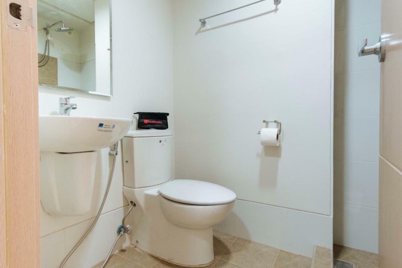 Reddoorz Plus @ Silk Residences Sta. Mesa Monthly Stay Manila Exterior photo